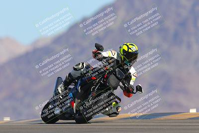 media/Oct-01-2023-SoCal Trackdays (Sun) [[4c570cc352]]/Turn 9 Set 1 (950am)/